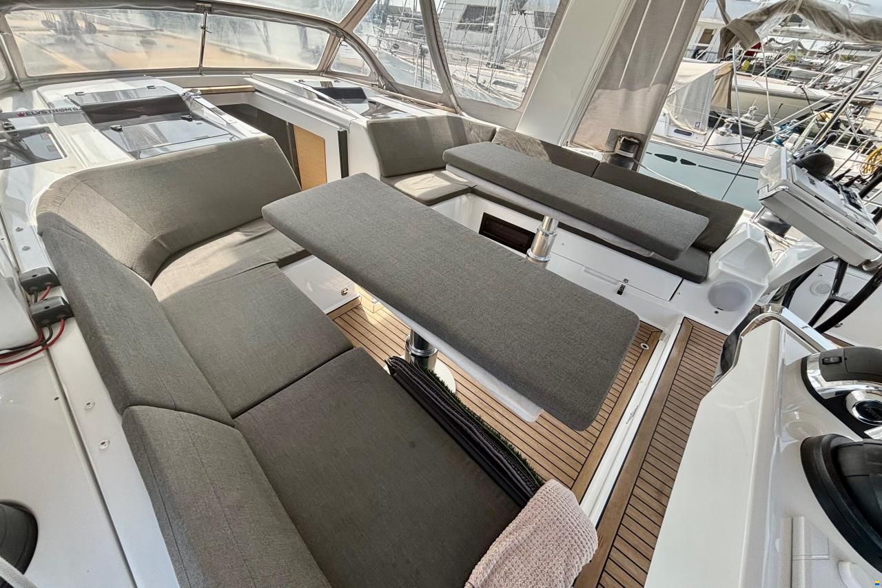 Hanse 588