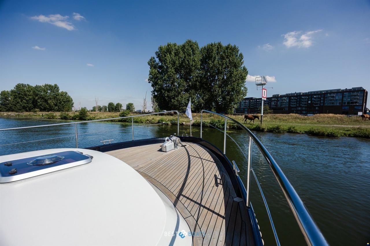 Linssen Grand Sturdy 43.9 AC