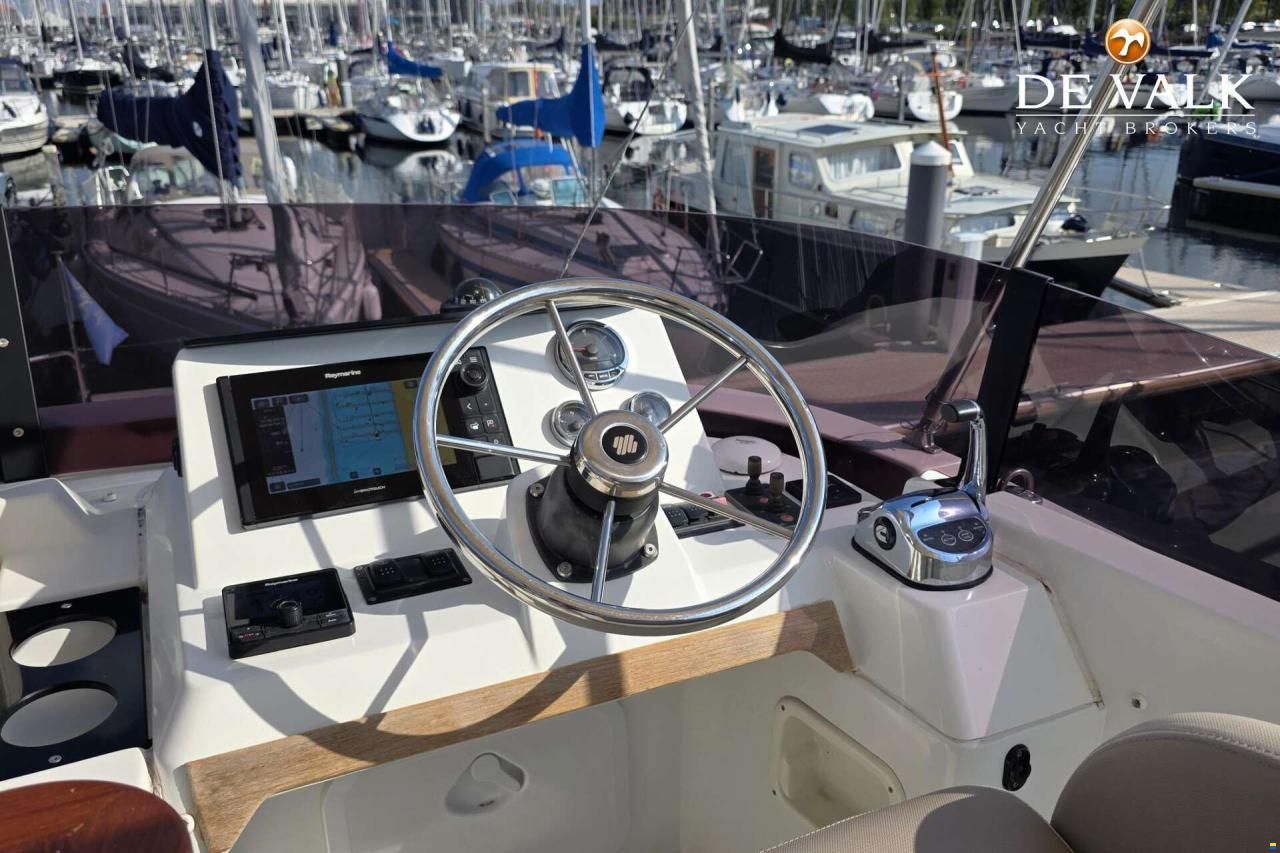 Beneteau Swift Trawler 35