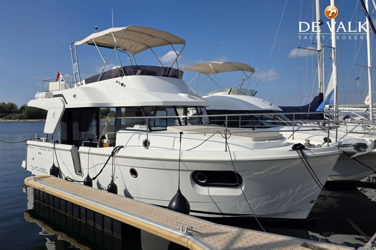 Beneteau Swift Trawler 35