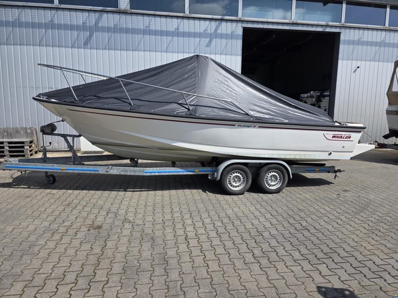 Boston Whaler 21 Outrage