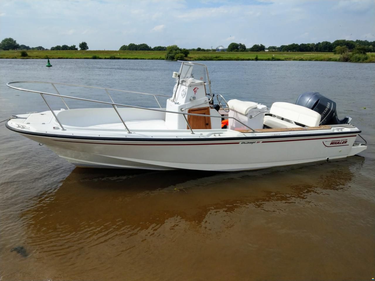 Boston Whaler 21 Outrage