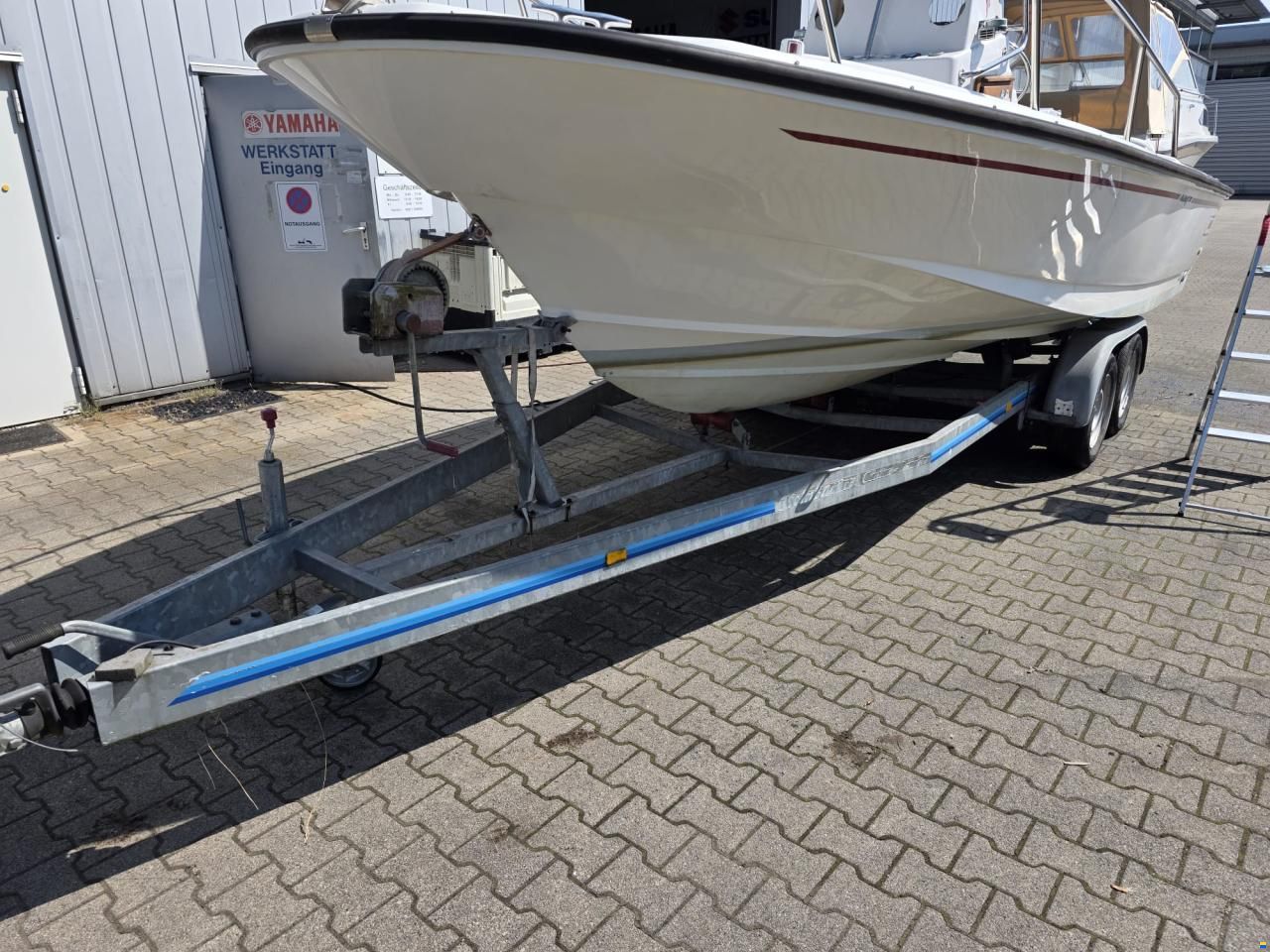 Boston Whaler 21 Outrage