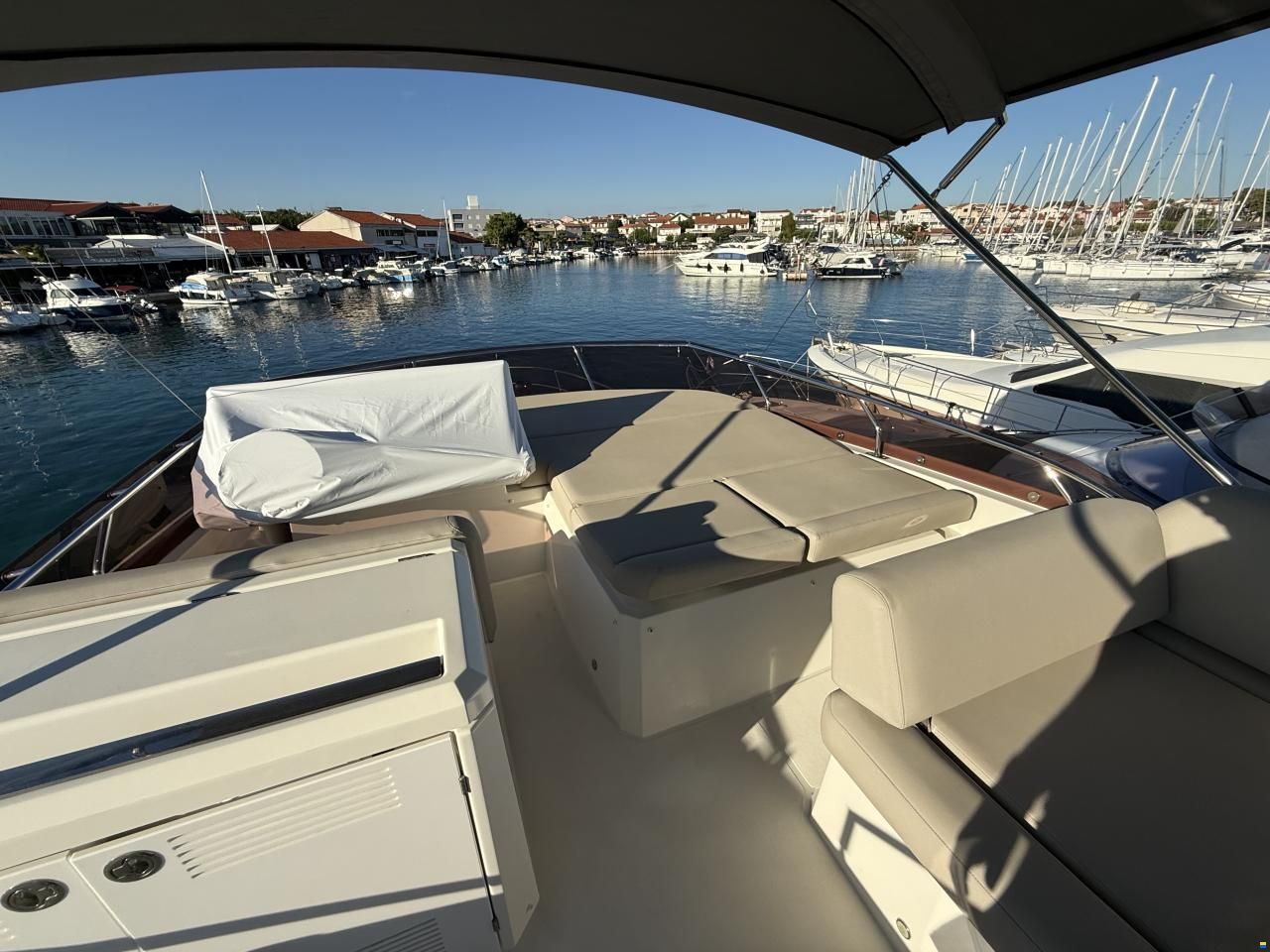 Jeanneau Prestige 520 Fly