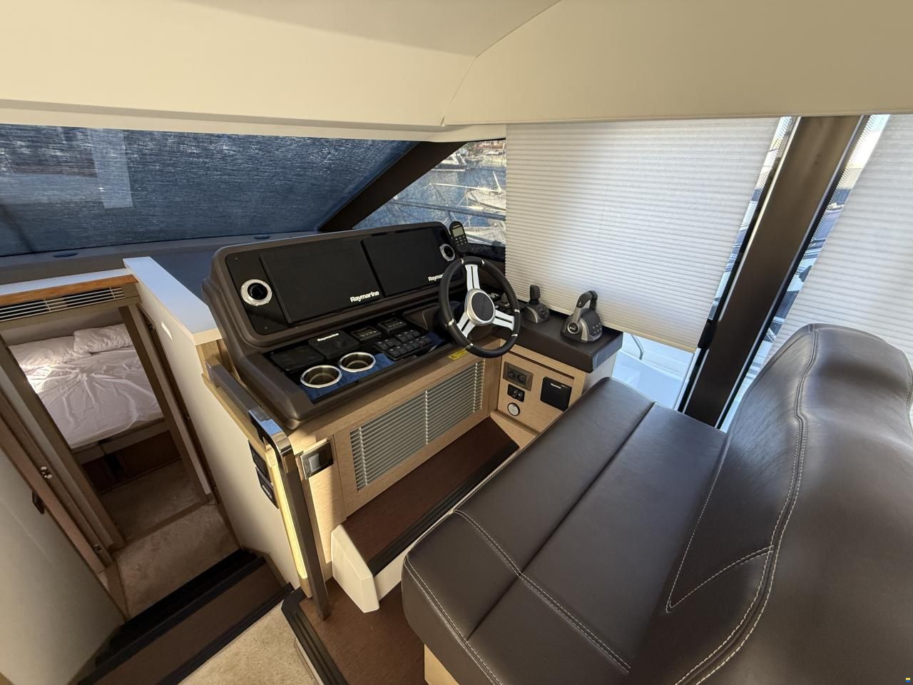 Jeanneau Prestige 520 Fly