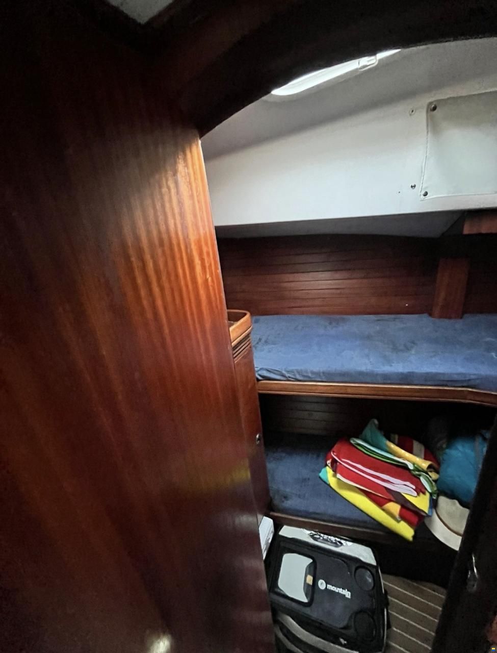 ELAN 45 &ndash; ROB HUMPHREYS &ndash; NEW VOLVO PENT