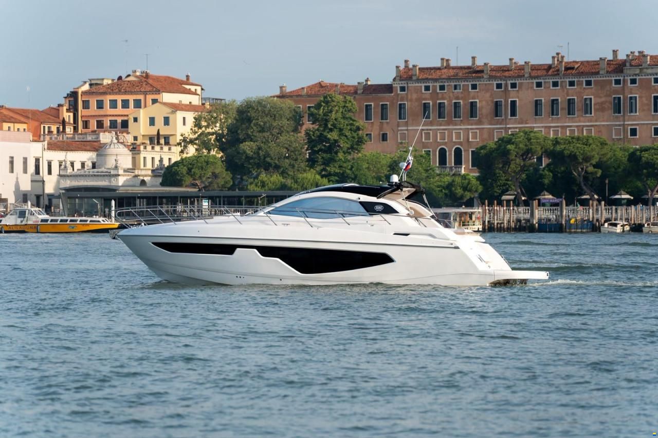 Sessa C44