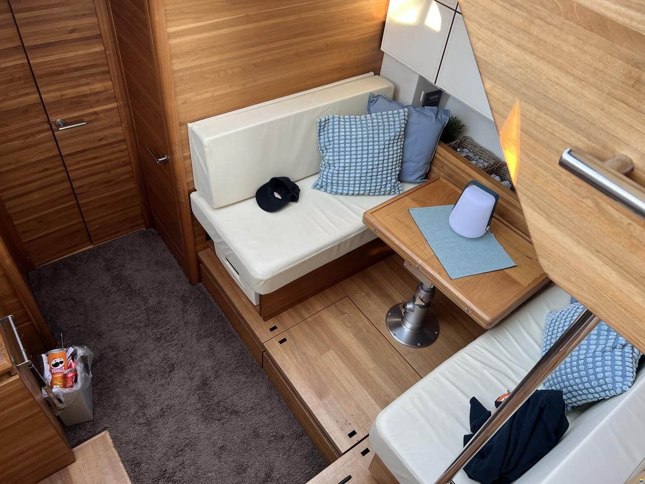 Sealine F 46