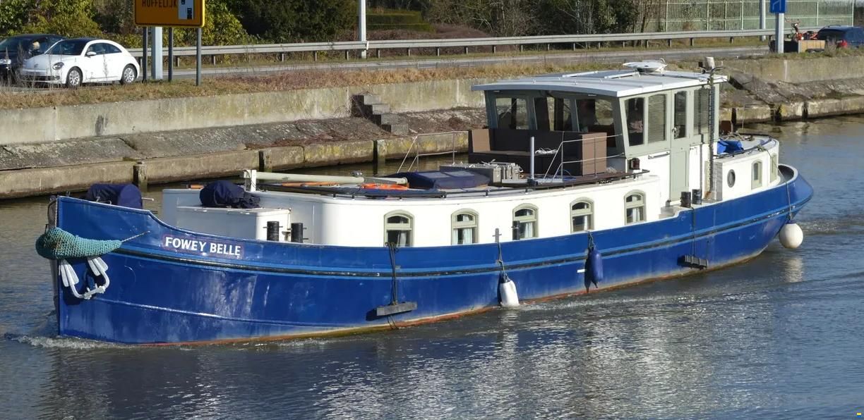 Dutch Barge