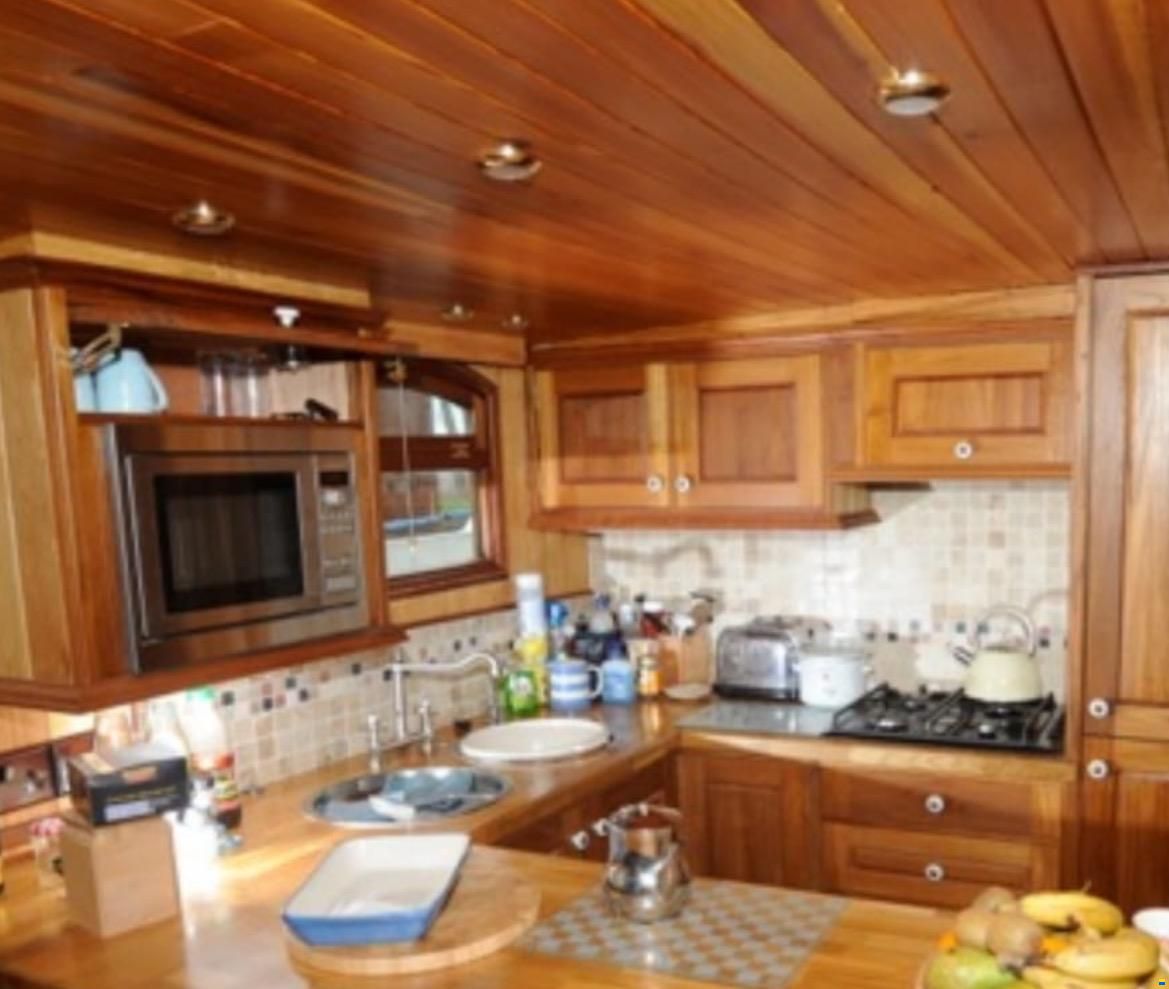 Dutch Barge