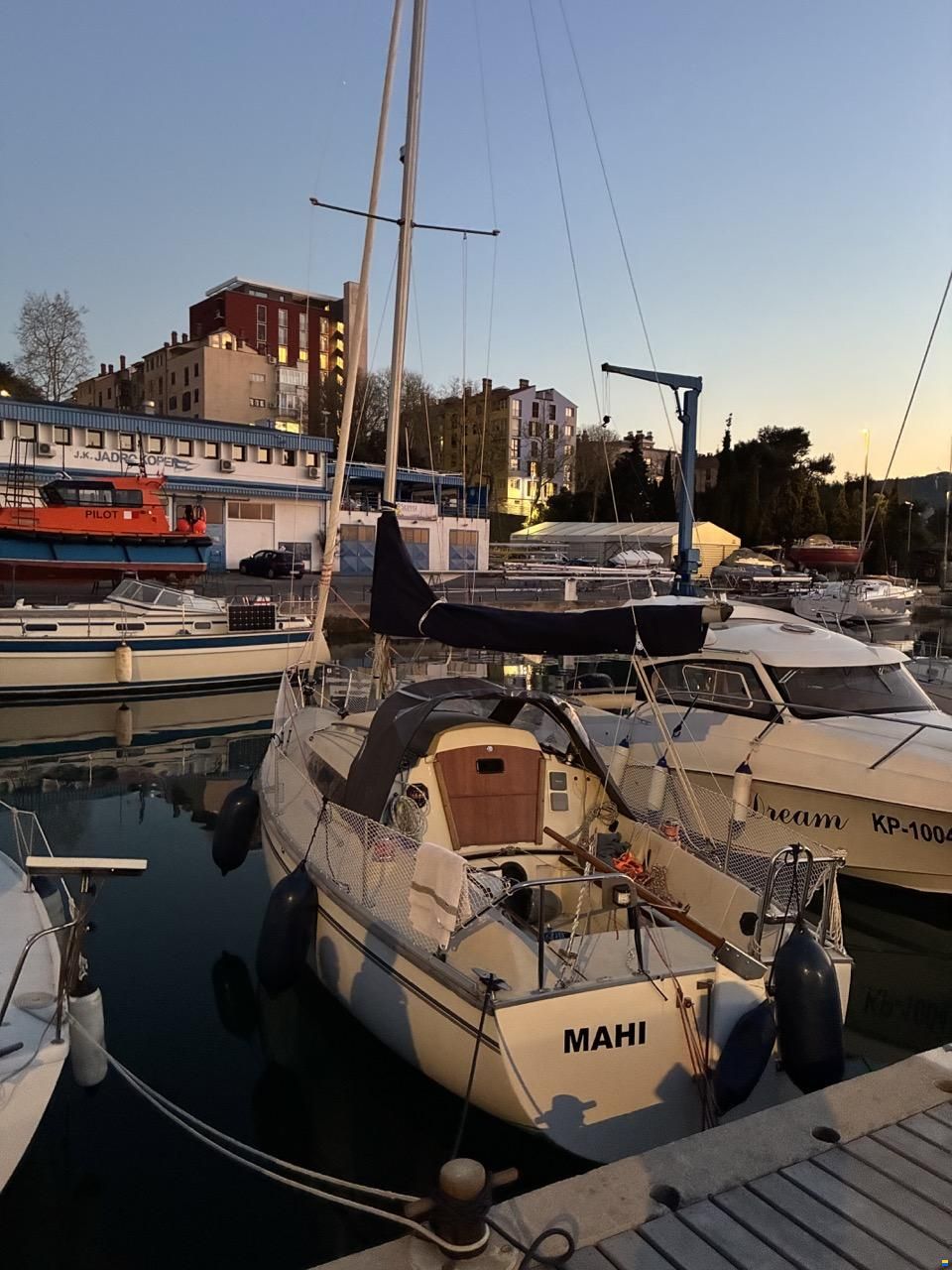 Beneteau First 24