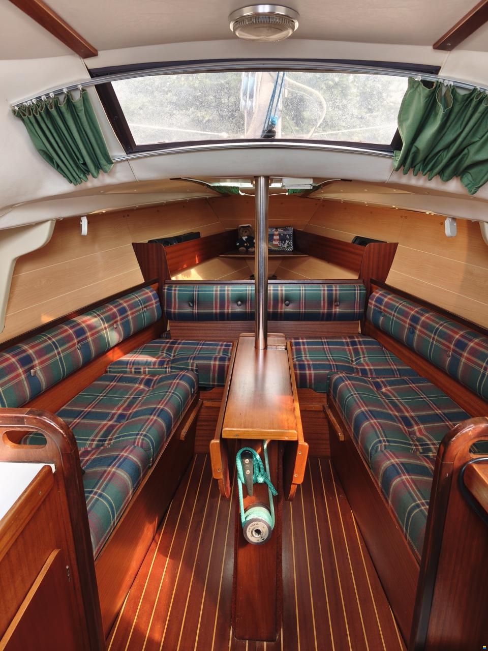 Jeanneau Fantasia 27