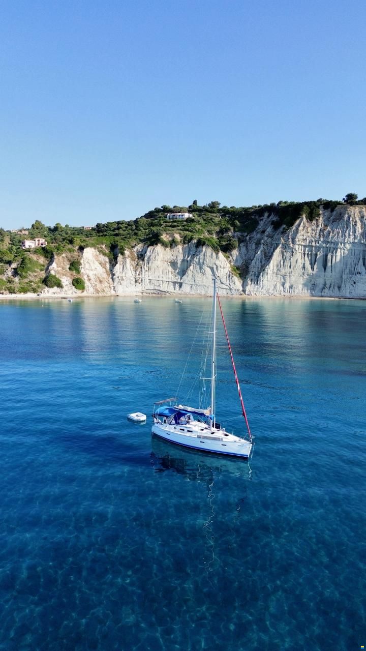 Beneteau Oceanis 373