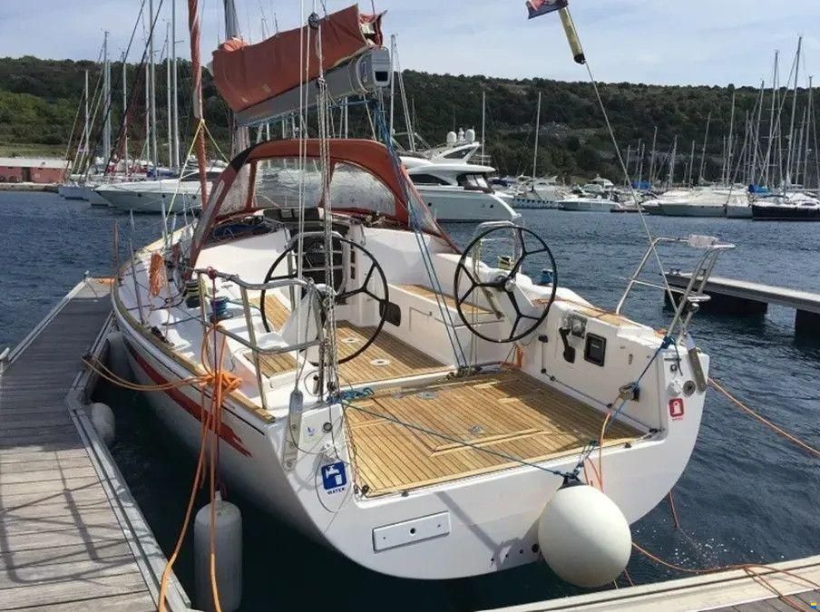 Salona 38