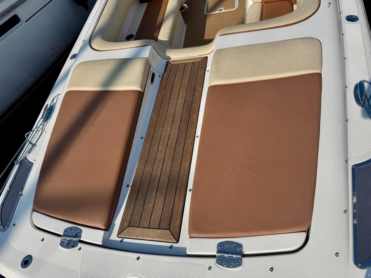 Chris Craft Launch 25