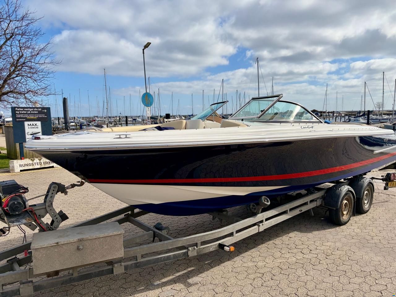 Chris Craft Launch 25