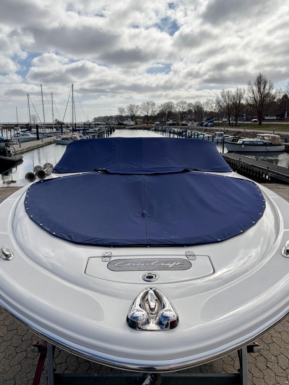 Chris Craft Launch 25