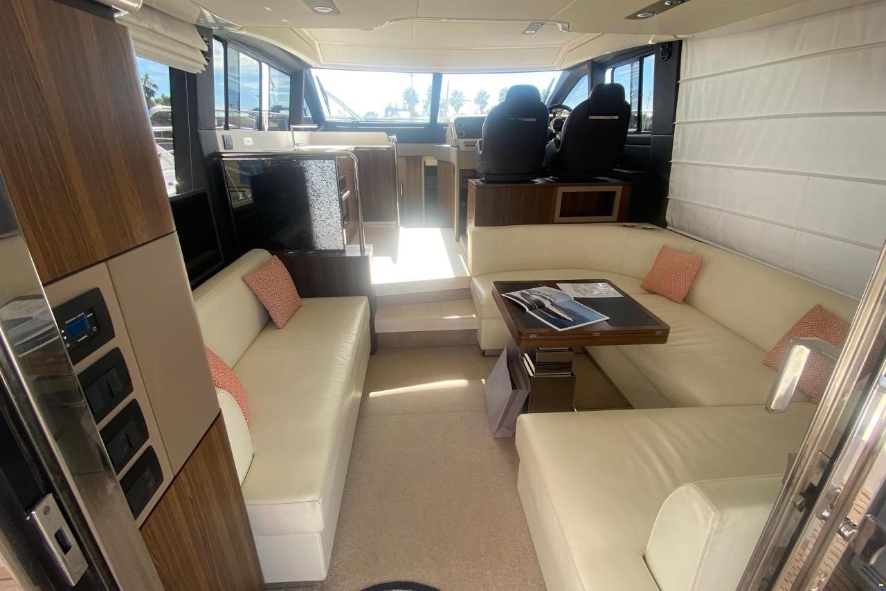Azimut 50
