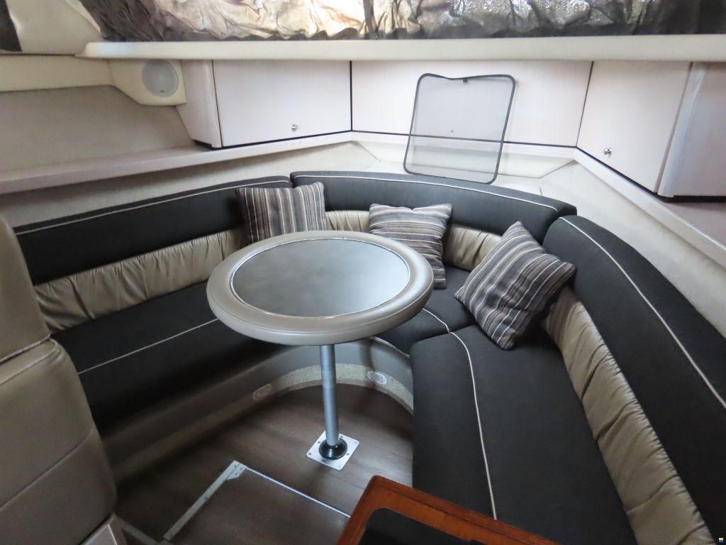 Bayliner 3485 Avanti