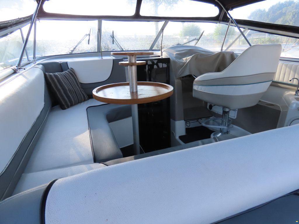 Bayliner 3485 Avanti