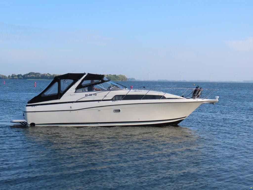 Bayliner 3485 Avanti