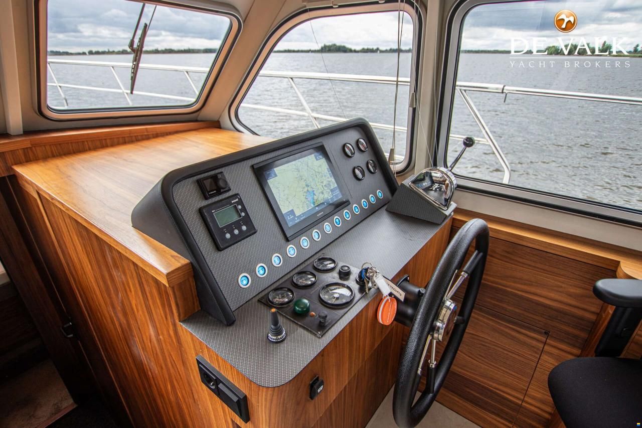 Dutch Steel Open Cockpit Cruiser 1350