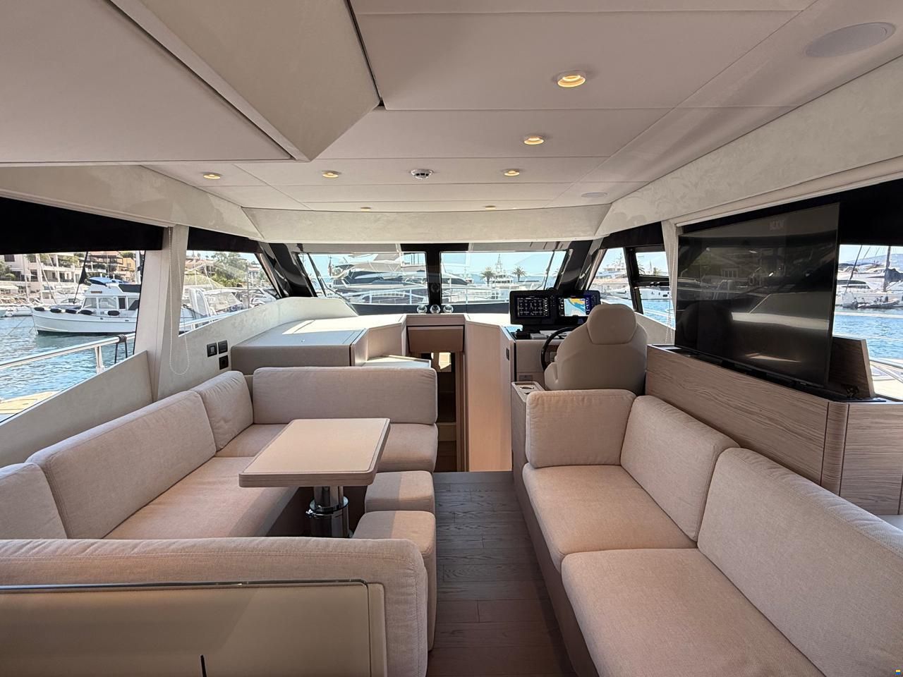 Ferretti 500