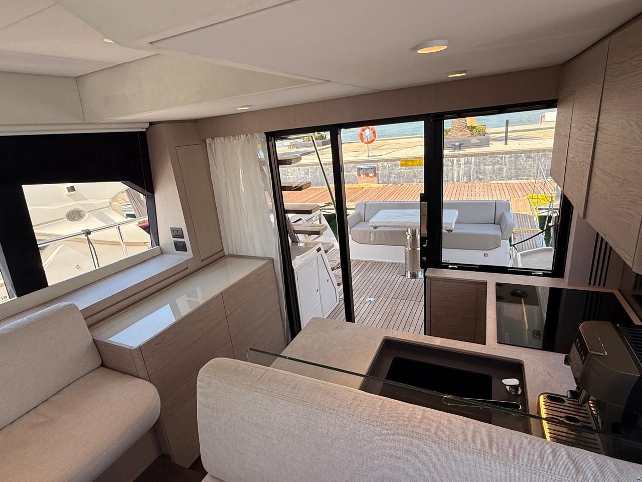 Ferretti 500
