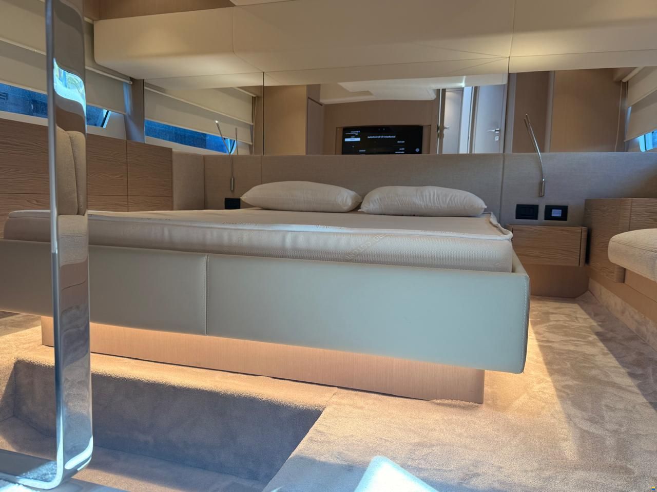 Ferretti 500