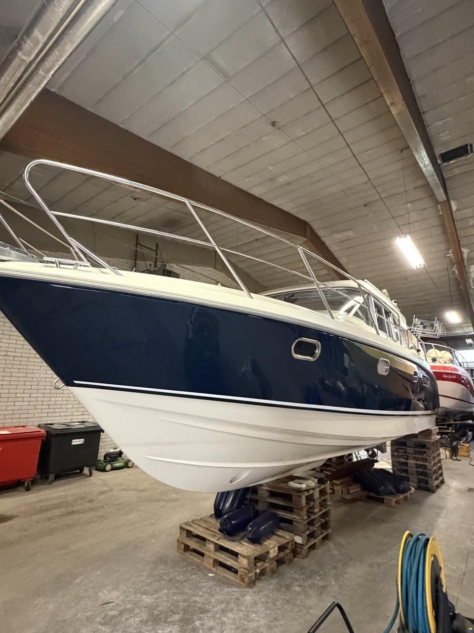 Aquador 32 C