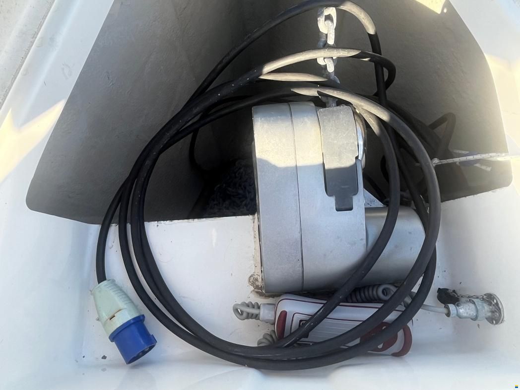 Bavaria 39 Cruiser - 3 cabin