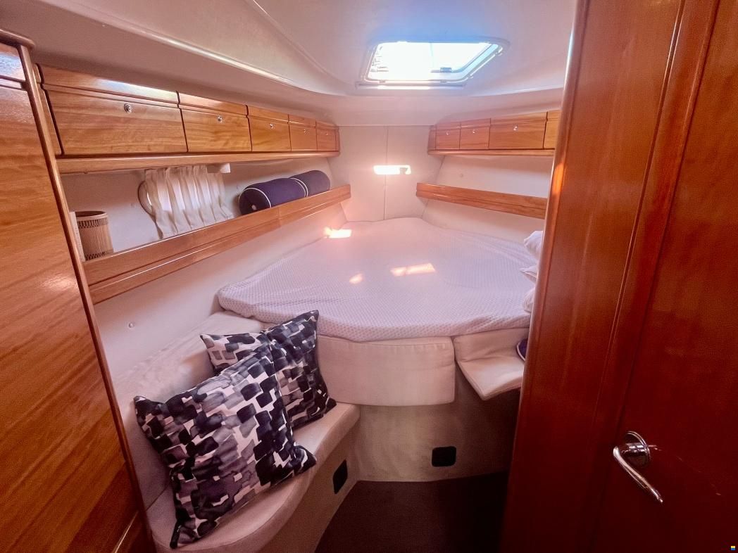 Bavaria 39 Cruiser - 3 cabin