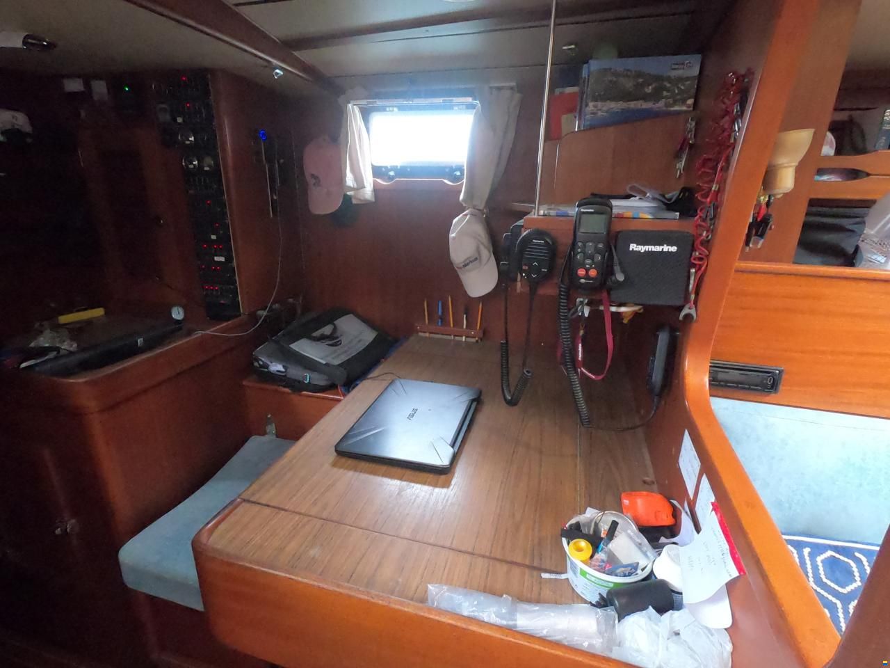 Hallberg-Rassy 49