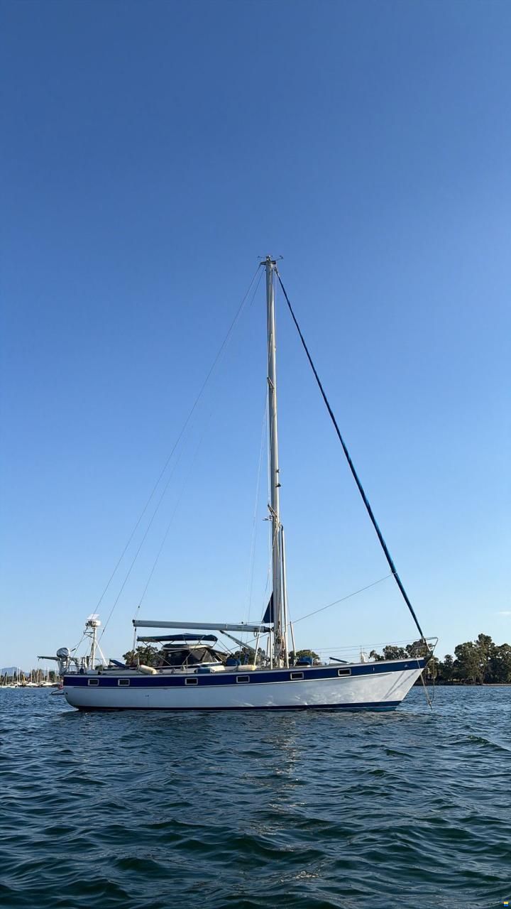 Hallberg-Rassy 49