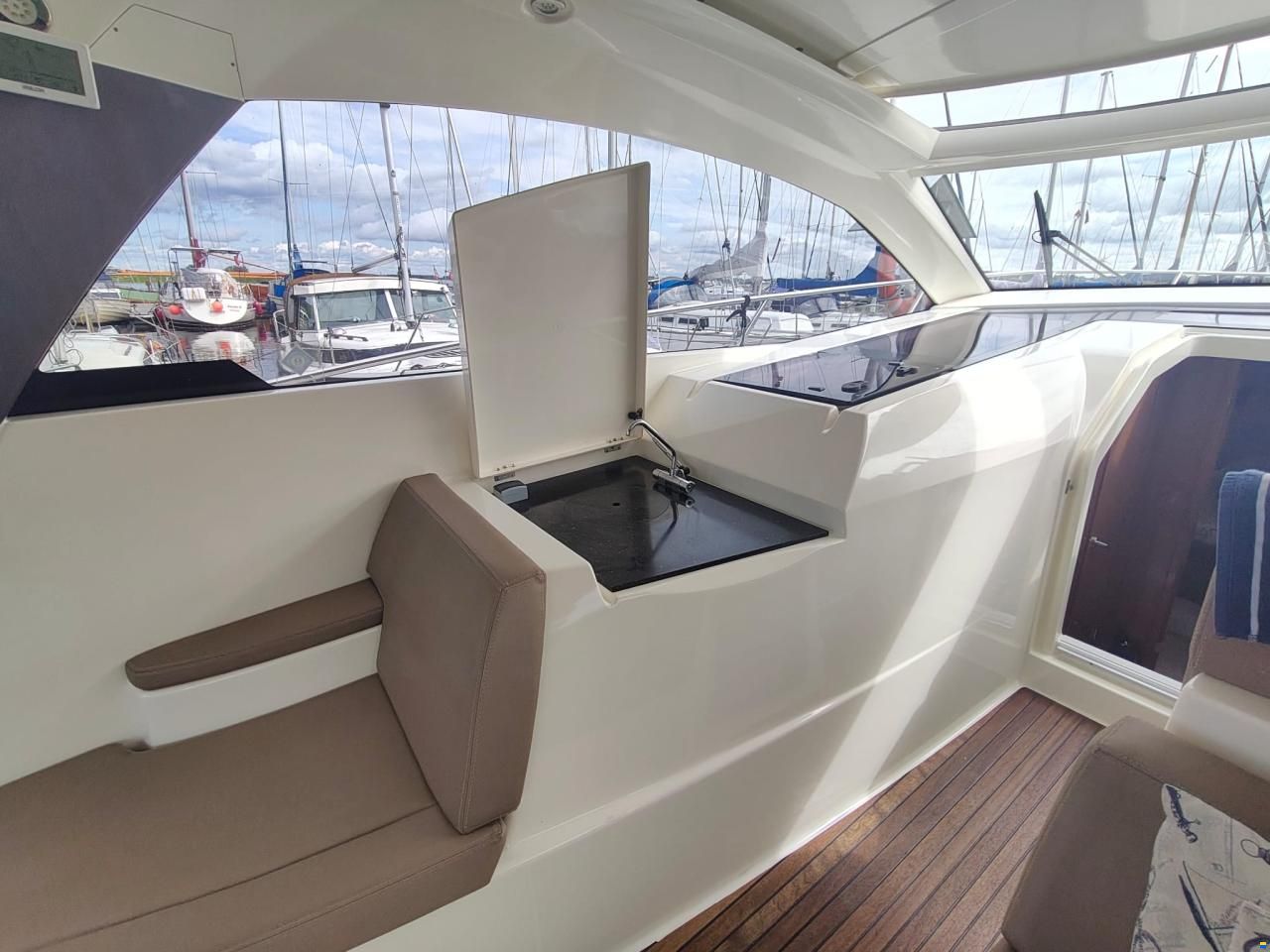 Jeanneau Leader 10