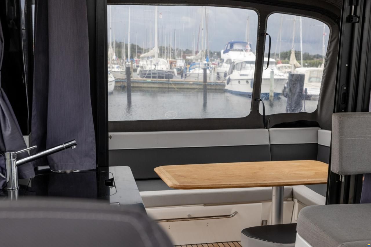 Jeanneau Merry Fisher 1095