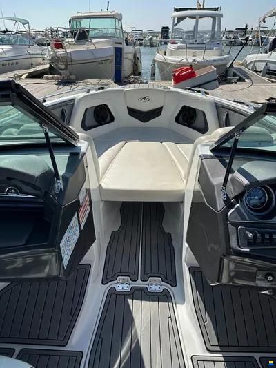 Monterey 238 SS