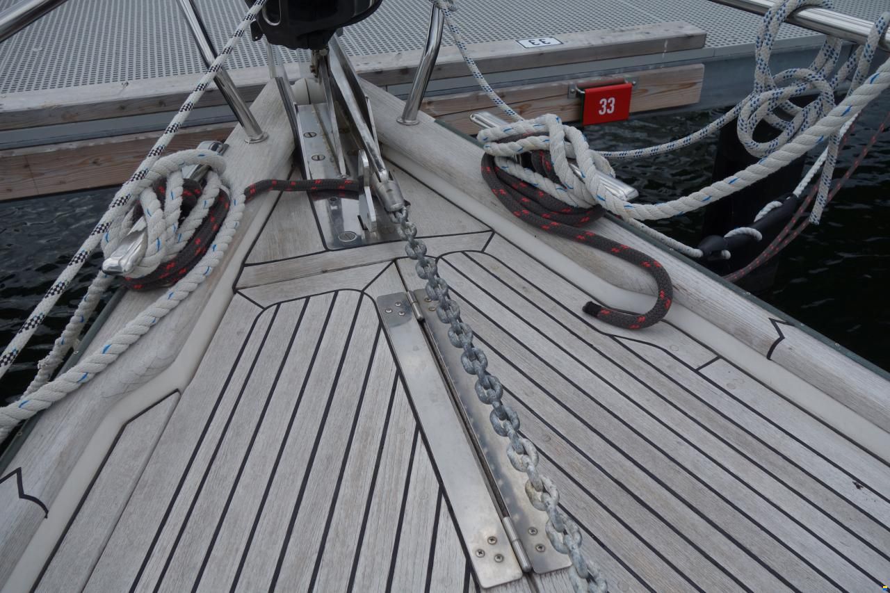Najad 373
