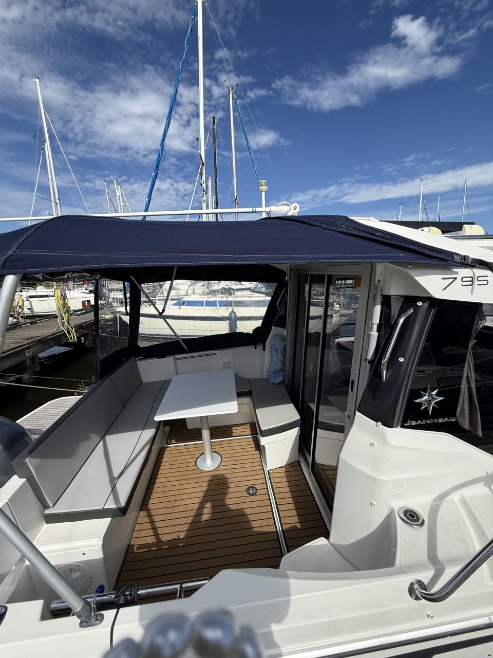 Jeanneau Merry Fisher 795