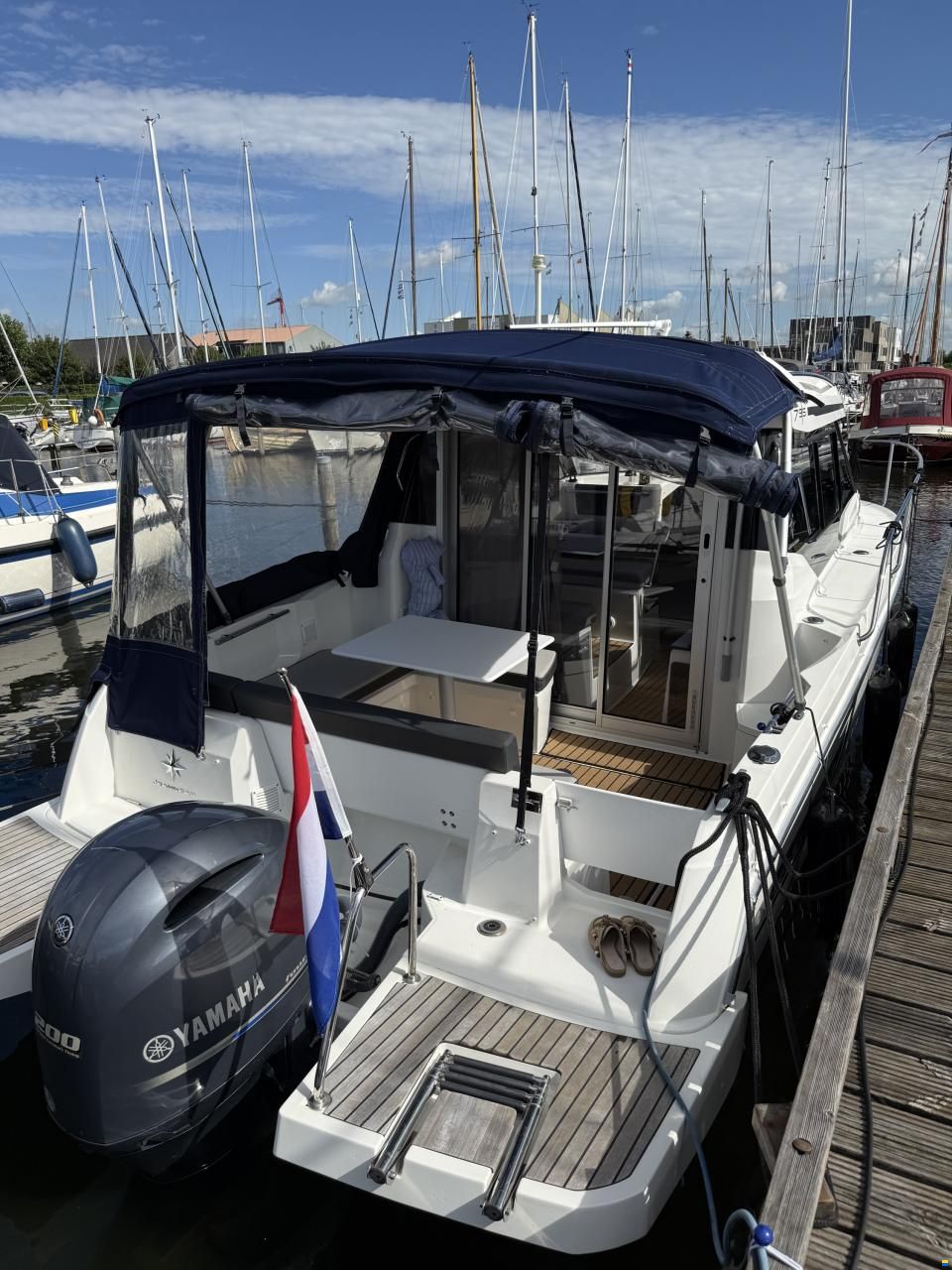 Jeanneau Merry Fisher 795