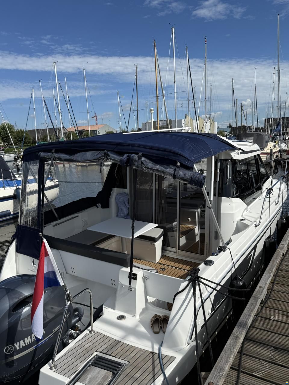 Jeanneau Merry Fisher 795