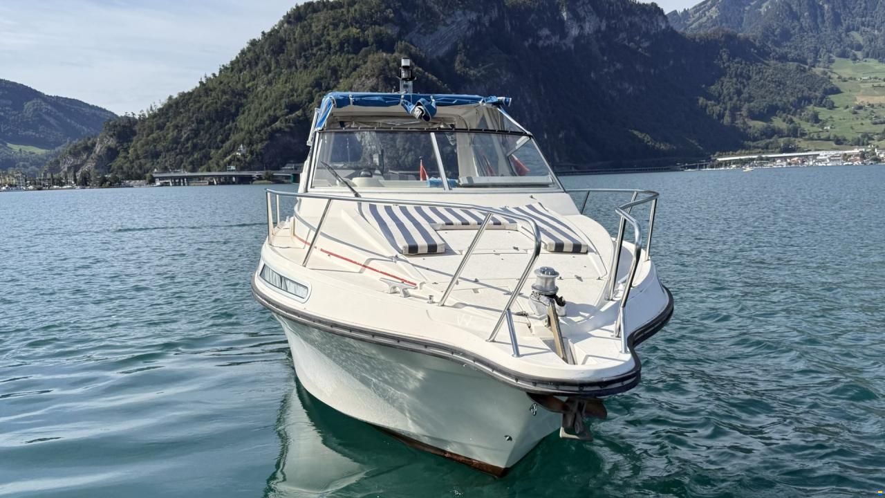Fjord Dolphin 775