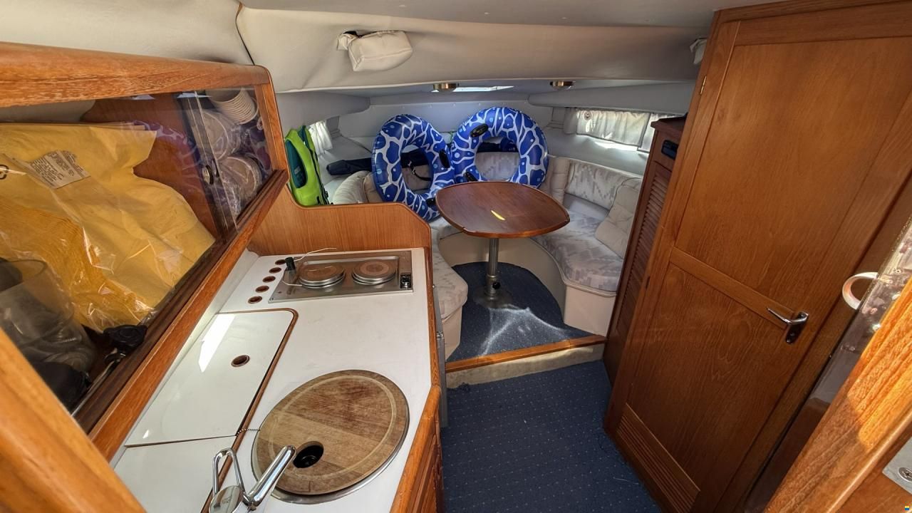 Fjord Dolphin 775