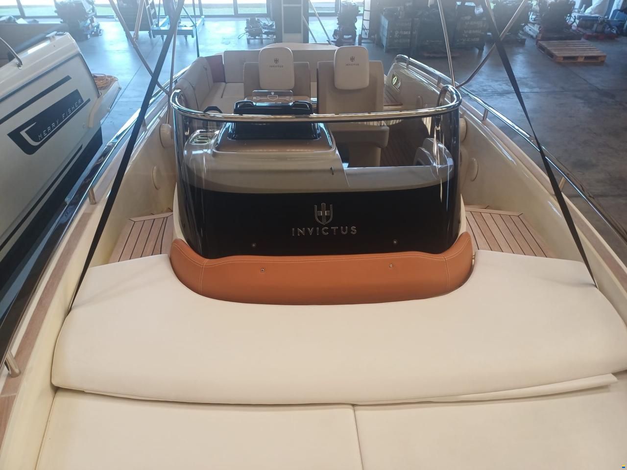 Invictus 280 GT