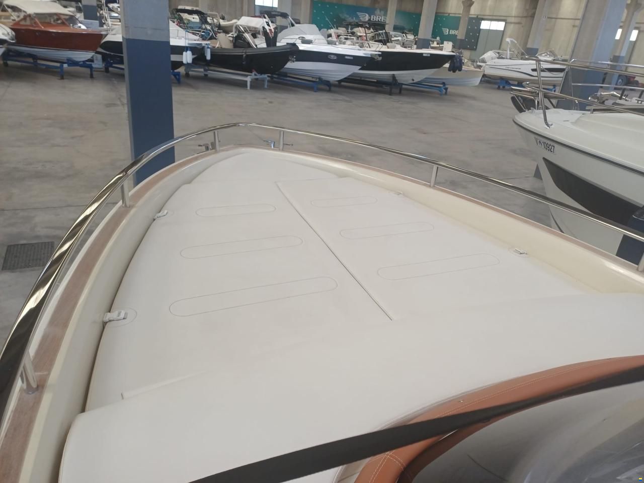 Invictus 280 GT