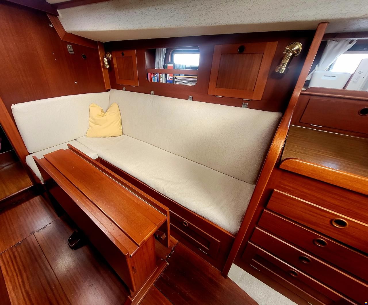 Hallberg-Rassy 312 MK I