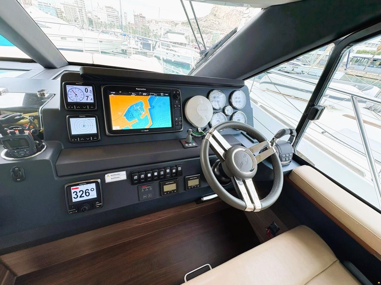 Sealine F380