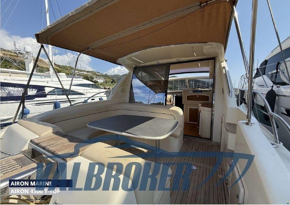 Airon Marine 4300 T-TOP