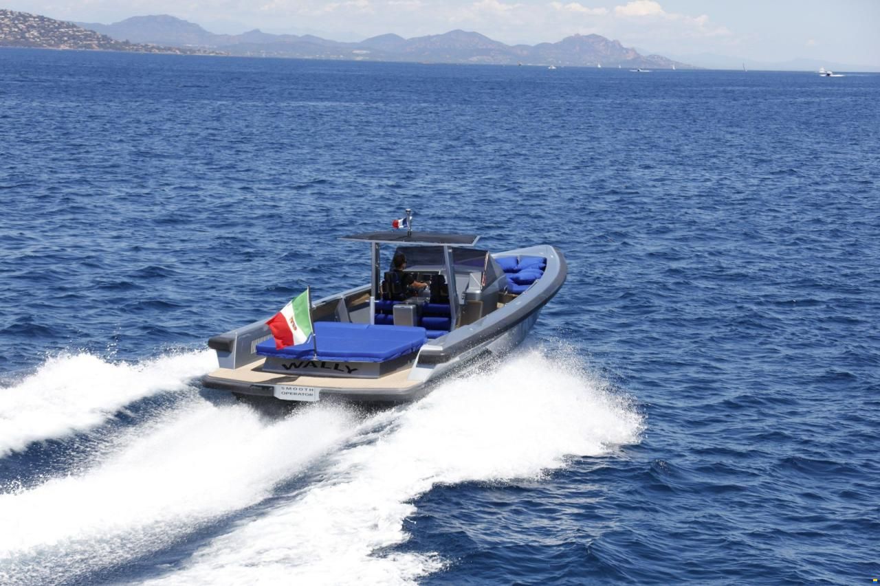 Wally Tender 45