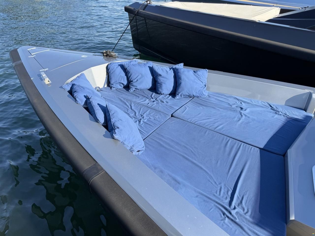 Wally Tender 45